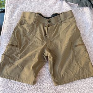Wrangler Men's Brown Cargo Shorts